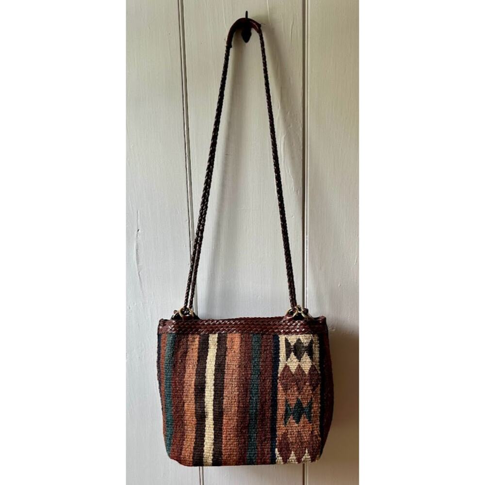 Vintage woven purse imperfect